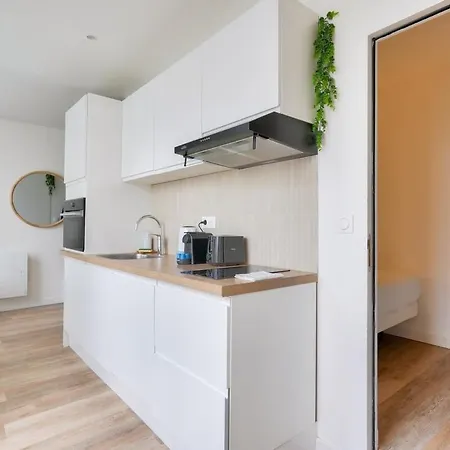 Zen Apartment *