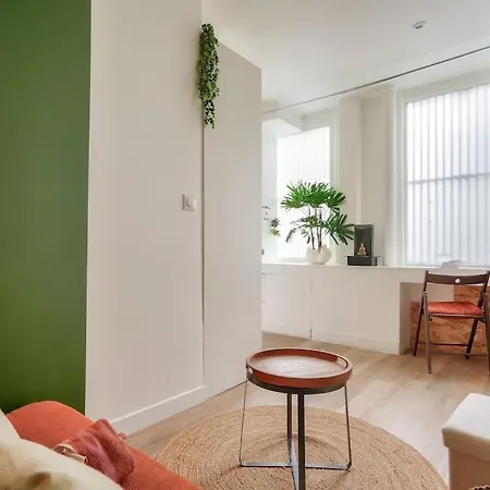 Zen Apartment *