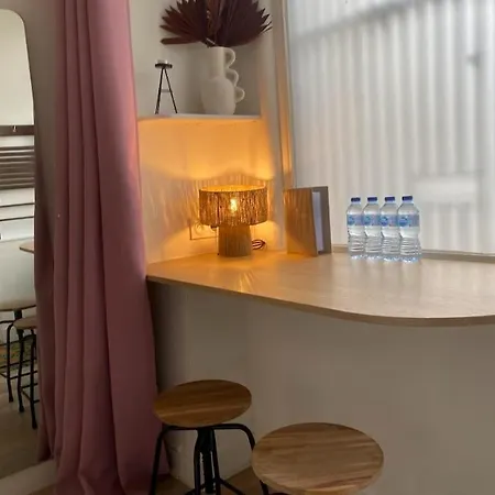Zen Apartment *