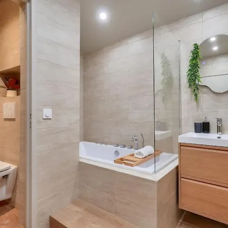 Zen Apartment Paris